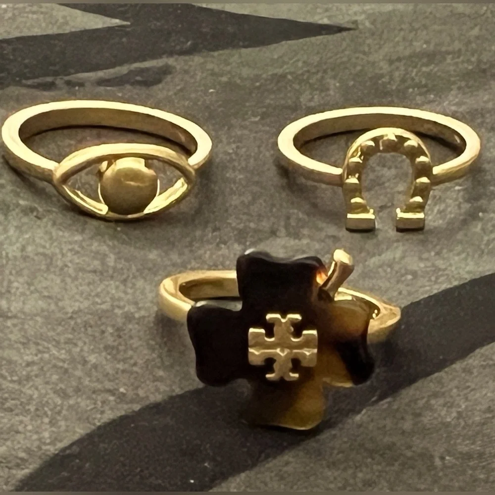 Designers Brands For Customers That Love To Wear Casual and Elegant Accessories